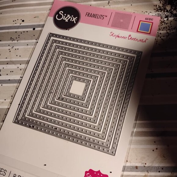 Sizzix framelets square metal die cuts large med small set spellbinders - Picture 1 of 4